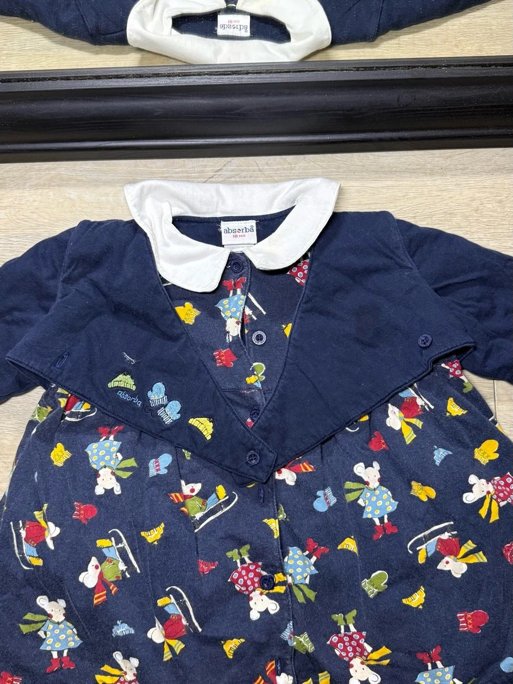 Vintage 1990s Toddlers Embroidered Absorba All Over Print Mouse Skiing Sweater
